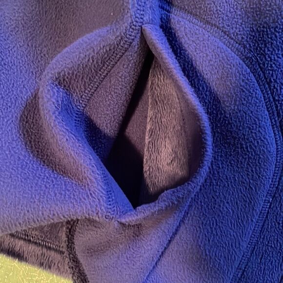 Jane Ashley 1X Indigo blue cozy zip-front jacket Soft & cozy, 27” long, 24.5 pit - Picture 6 of 14